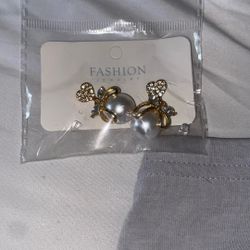 Nice Looking Jewelry 