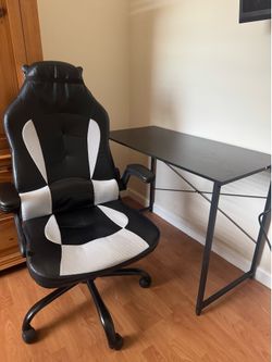 Gaming Chair and Desk