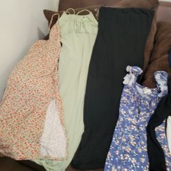 Woman's Clothes Teen, Youth