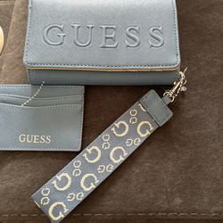 Guess Wallet & Card Holder