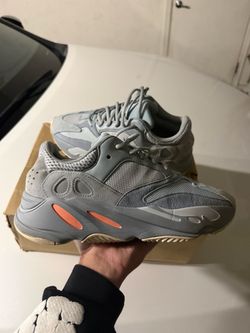 Yezzy boost 700 inertia
