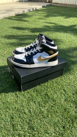 Air Jordan 1 Mid SE (GS)