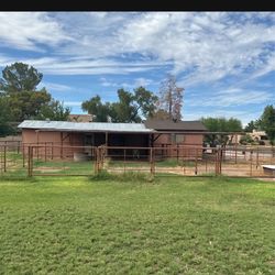3 Horse Stalls Pipe Fencing