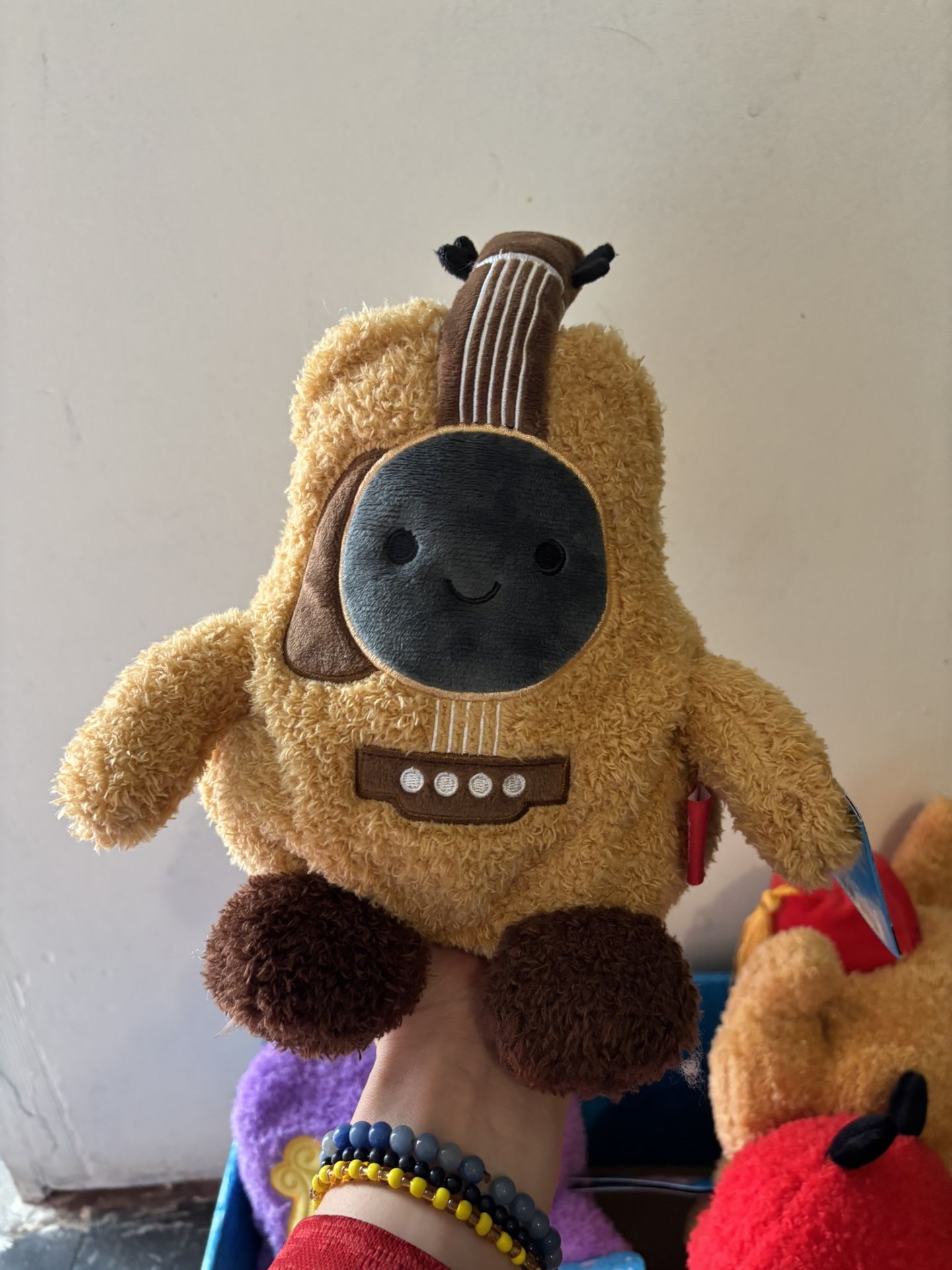 Bum Bumz “Friends” Plush Brown Phoebe’s Guitar Toy Target Exclusive New