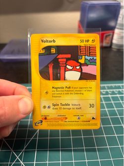 Pokemon Voltorb Skyridge