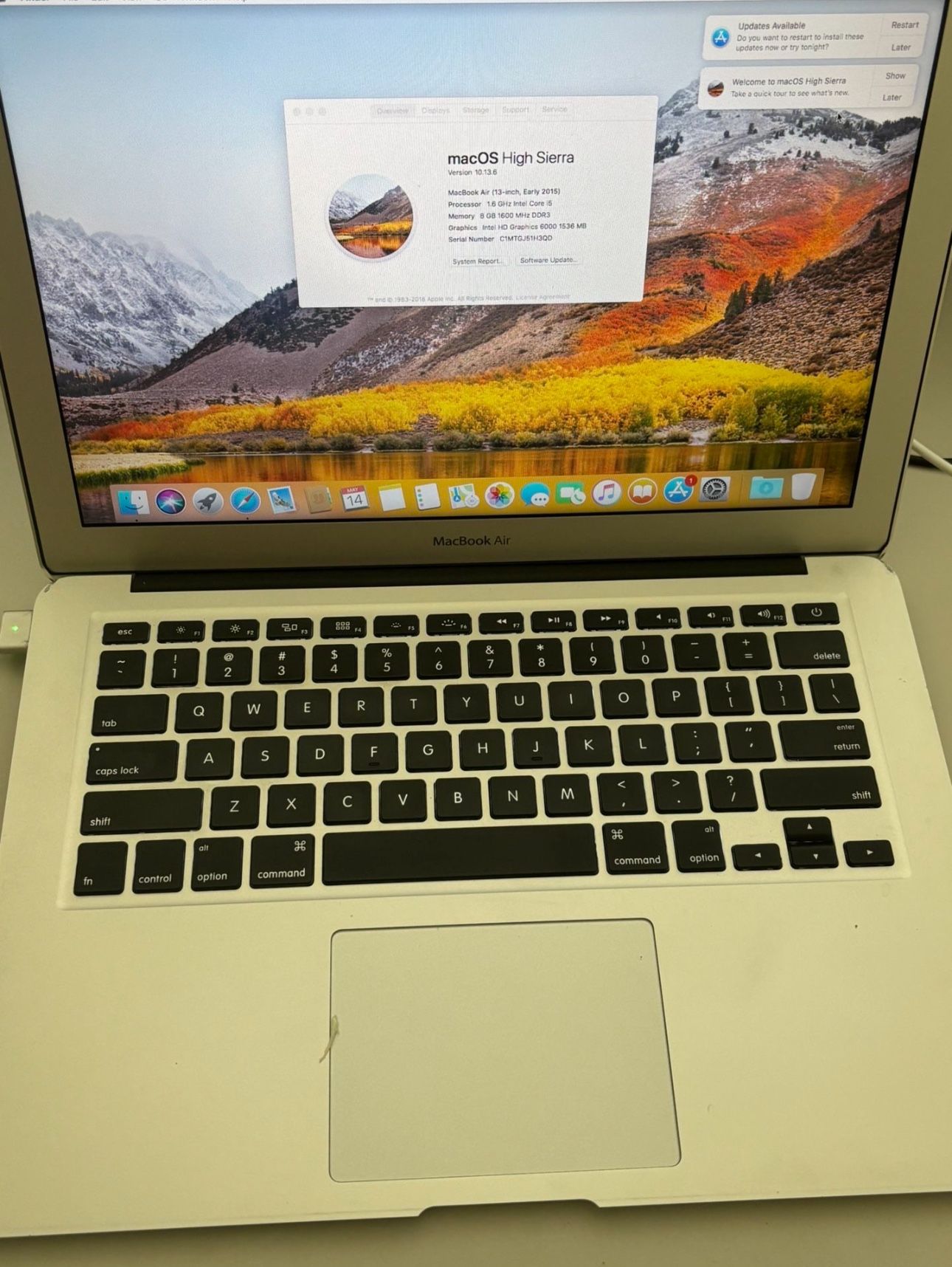Apple Laptop 1.6 GHz Intel Core I5