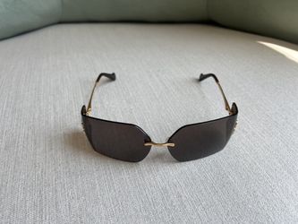 Authentic MIU MIU Sunglasses NWOT MIU MIU Sunglasses Authentic NWOT for Sale in Coppell, TX  main image 2