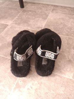 UGG Fluff Yeah Slides