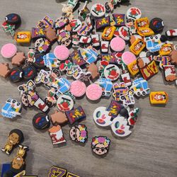 CROC CHARMS