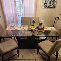 Glass Table With 6 Chairs 