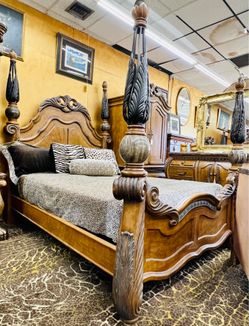 AICO By Michael Amini EDEN King Bed (ONLY BED) - BIG OFFER!!