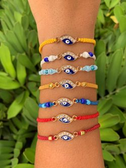 Handmade Macrame Bracelets,. Evil eye. Adjustable. Good Luck. Ojo Turcos