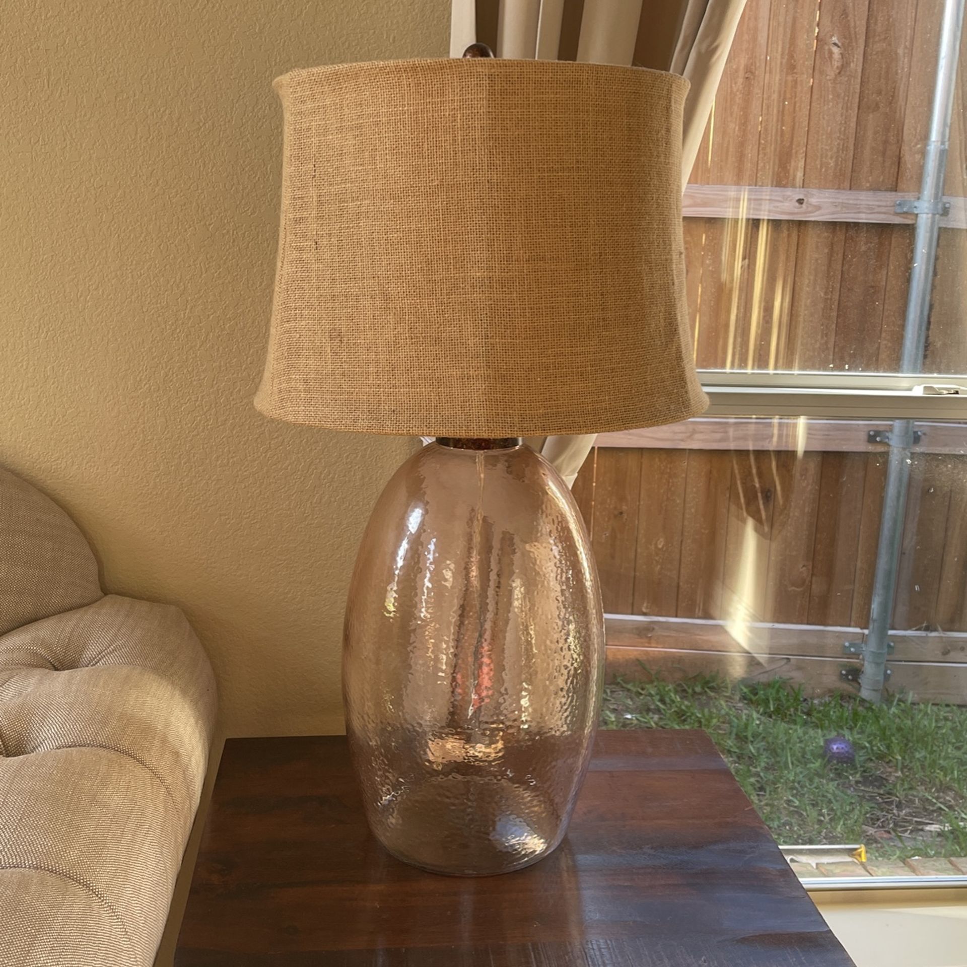 2 lamps