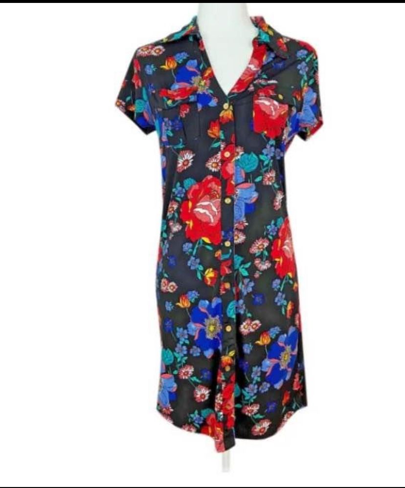 IM NYC shirt dress Size Small Dark Floral Jersey Short Sleeve
