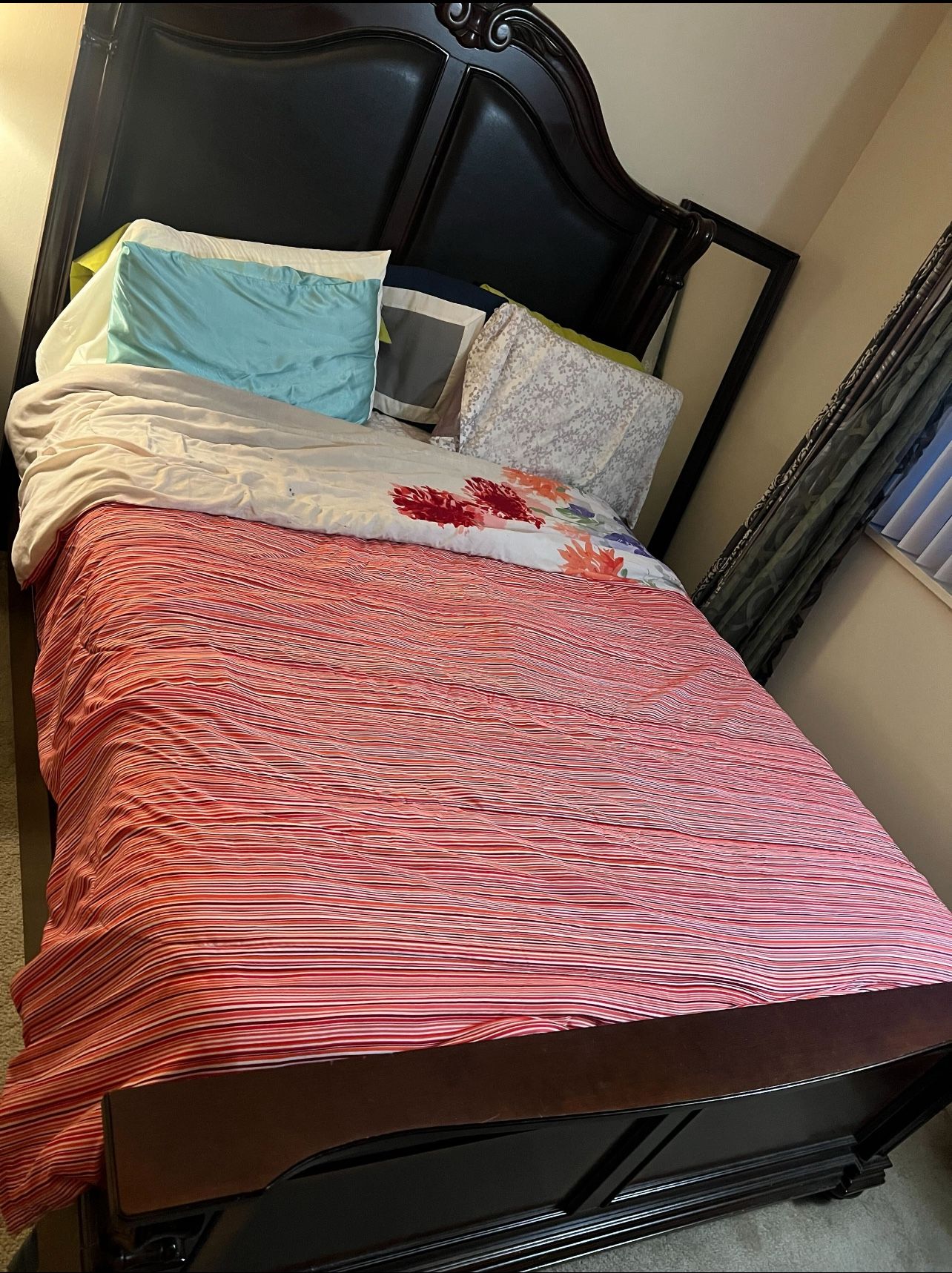 Queen Size Bed Set