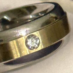 10kt gold Diamond Ring New!!!!!