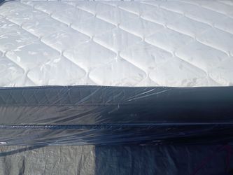 Brand new queen size pillowtop mattress and box spring free delivery depends on location