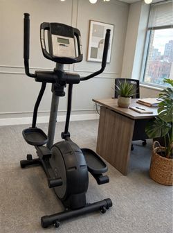 Elliptical Cross Trainer Machine