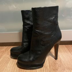 nine west booties leather black size 6.5