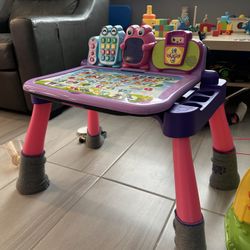 VTech Touch and Learn Activity Desk