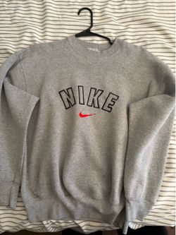 Vintage Nike Sweater L