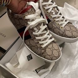 Gucci sneakers women