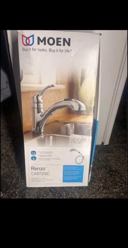 Moen Renzo CA87316C Chrome One-Handle Pullout Kitchen Faucet’s 