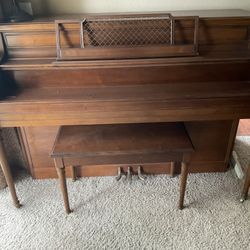 1969 Yamaha Upright Piano