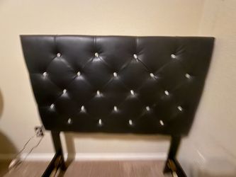 Black Bejeweled Twin Bed Setup