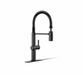 Kohler Clarus Semi-Professional Single Handle Pull Down Sprayer Kitchen Faucet in Matte Black