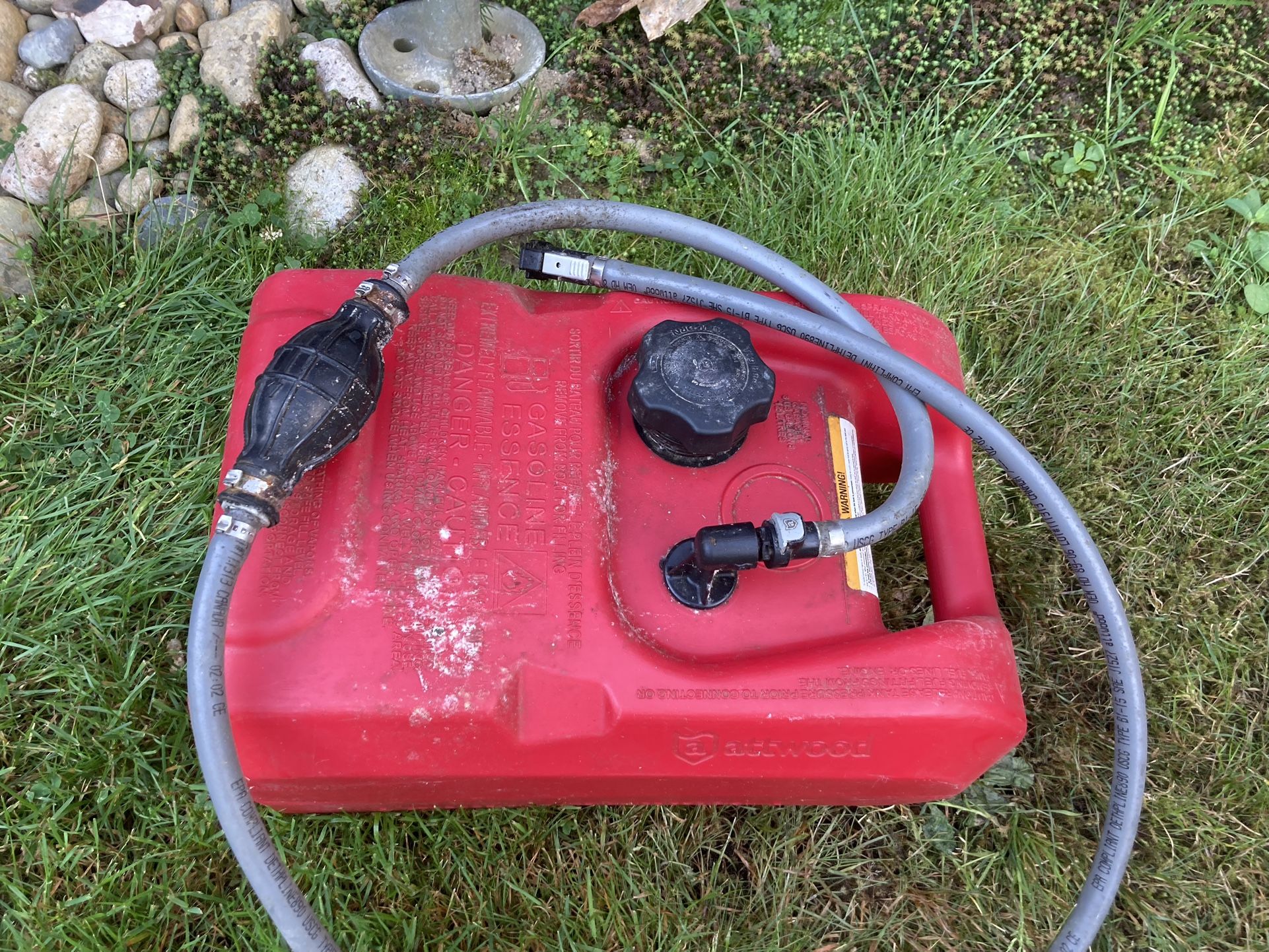 Mercury Outboard Gas Can With Hose $5