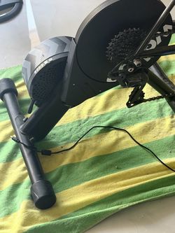 Wahoo kickr core smart trainer for Zwift