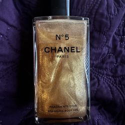 Chanel N°5 Gold Fragments Shimmering Gel, 8.4-oz.