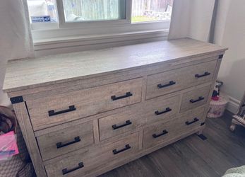 Two matching brown Dressers - like new - moving sale
