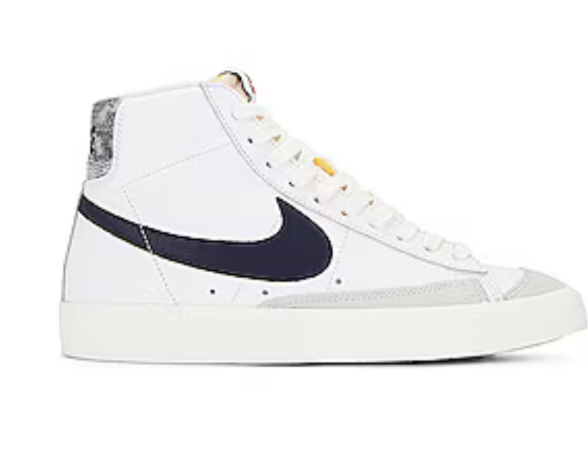 NIKE Blazer Mid '77 Vintage/ White/Navy/Mens 11 Reg