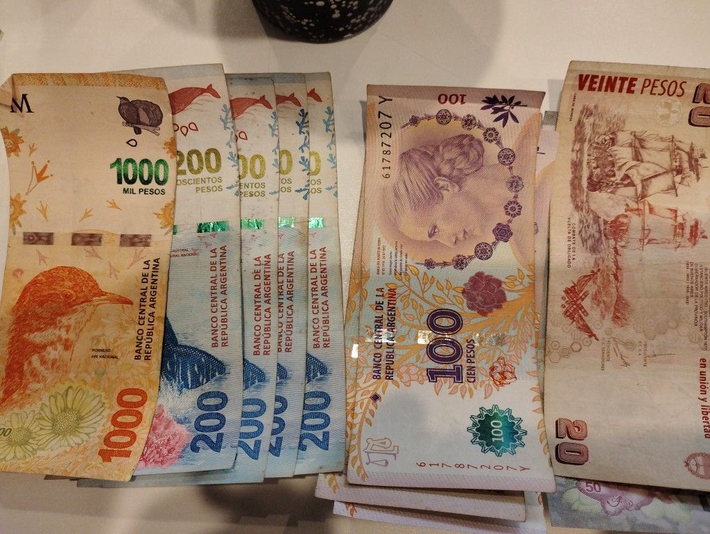 Pesos Demonic Republica Pesos