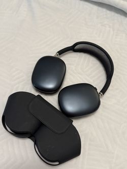 “Audífonos tipo AirPods Max (no originales)”