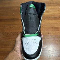 Air Jordan 1 Retro High OG (GS) Size 6y/7.5W