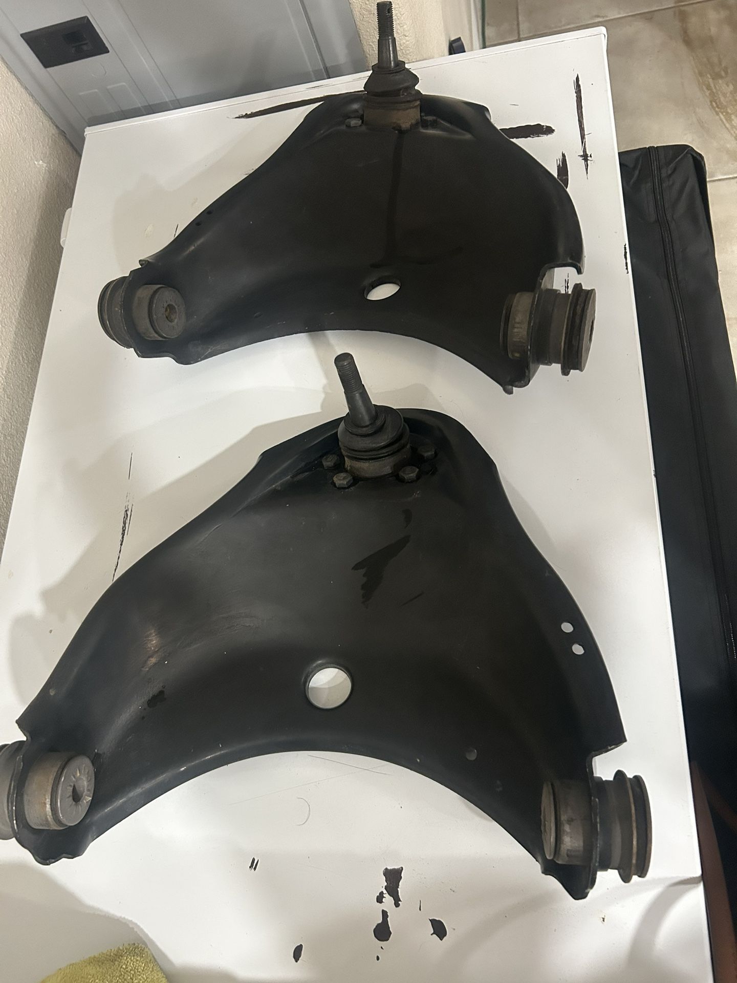 Front Upper Right & Left Control Arms