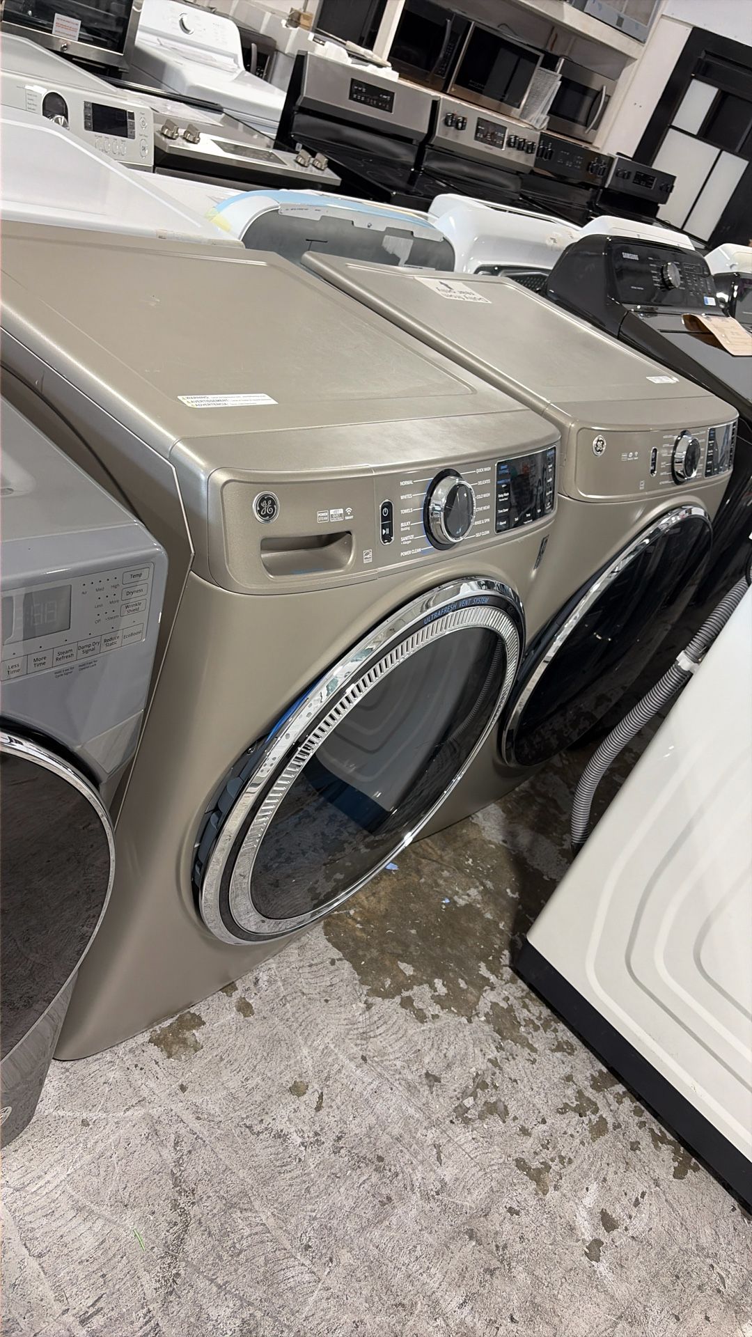 Frontload Washer And Dryer Set