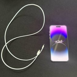 iPhone 14 Pro Max 256GB Unlocked. purple, Like New 100% Functionality