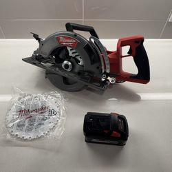 Milwaukee M18 FUEL 7-1/4 in. Cordless Brushless Rear Handle Circular Saw