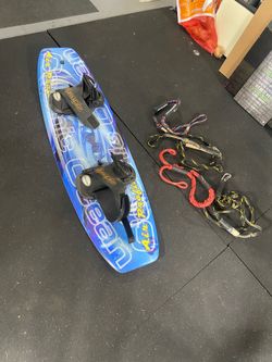 Air Profile Wakeboard Package – Board, Bindings & Extra Rope