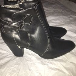 Sportco Low Heel Boot Size 9 Good Traction For Rain/Snow 