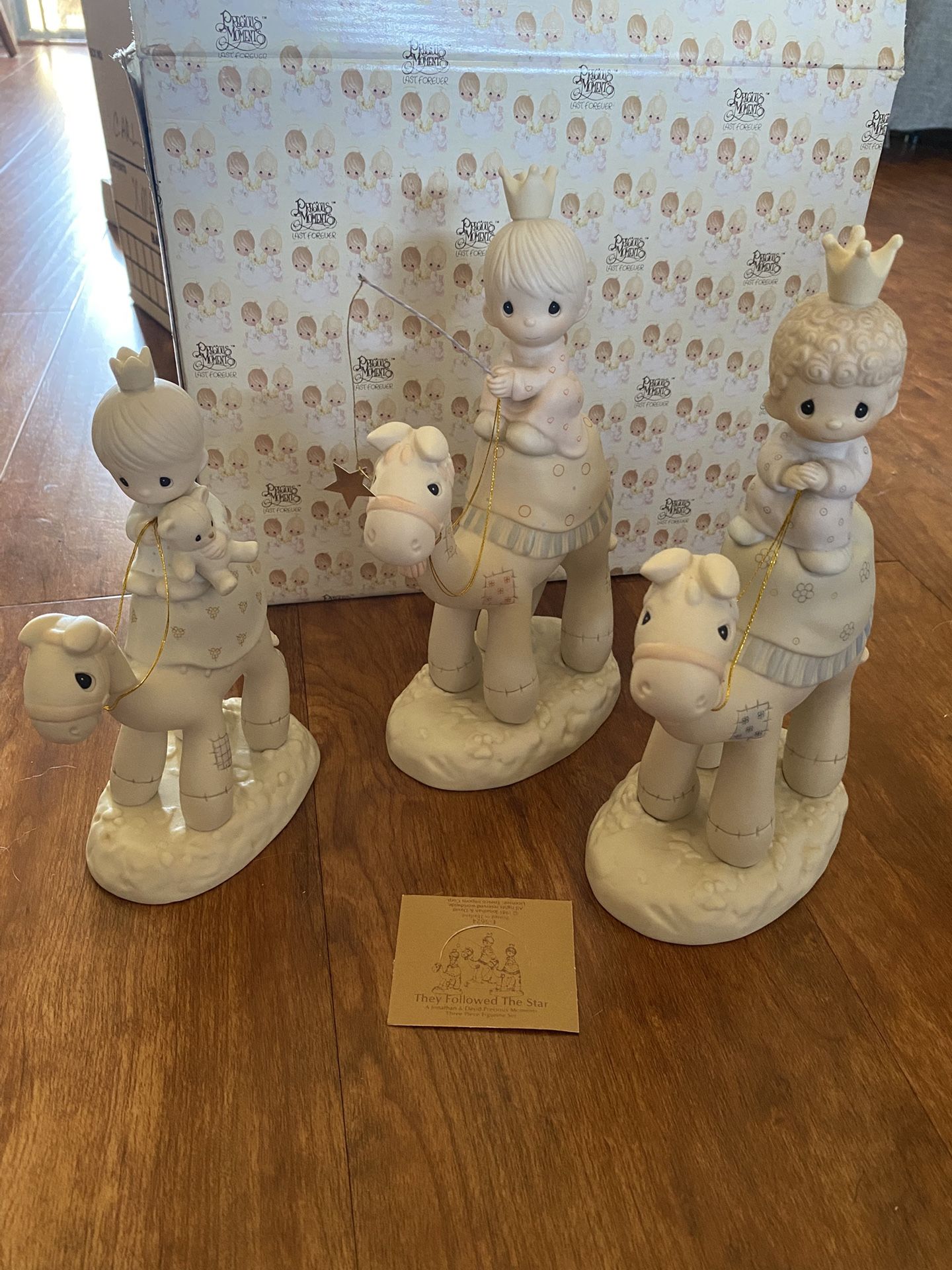 Precious Moments Christmas Figurines