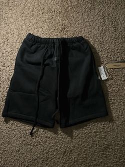 Black Essentials Shorts