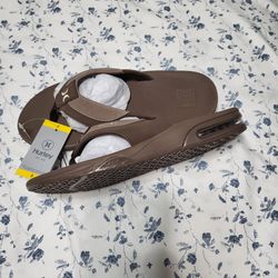 Size 8 Womens Hurley Sandals