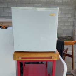 Mini Fridge