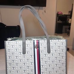 TOMMY HILFIGER PURSE