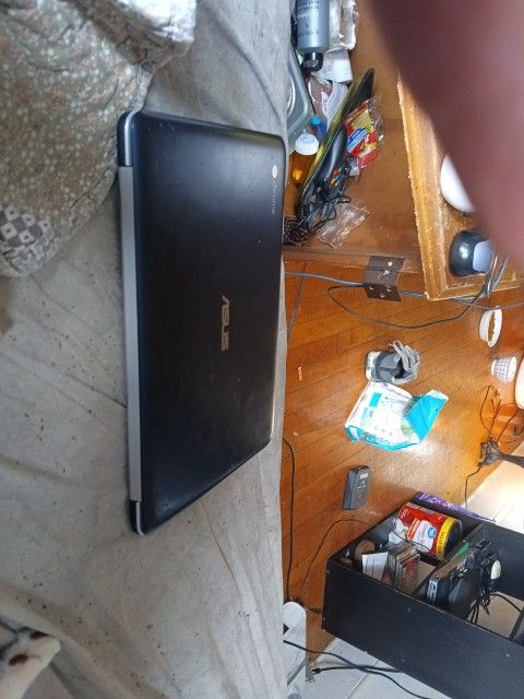 Asus Google Chromebook